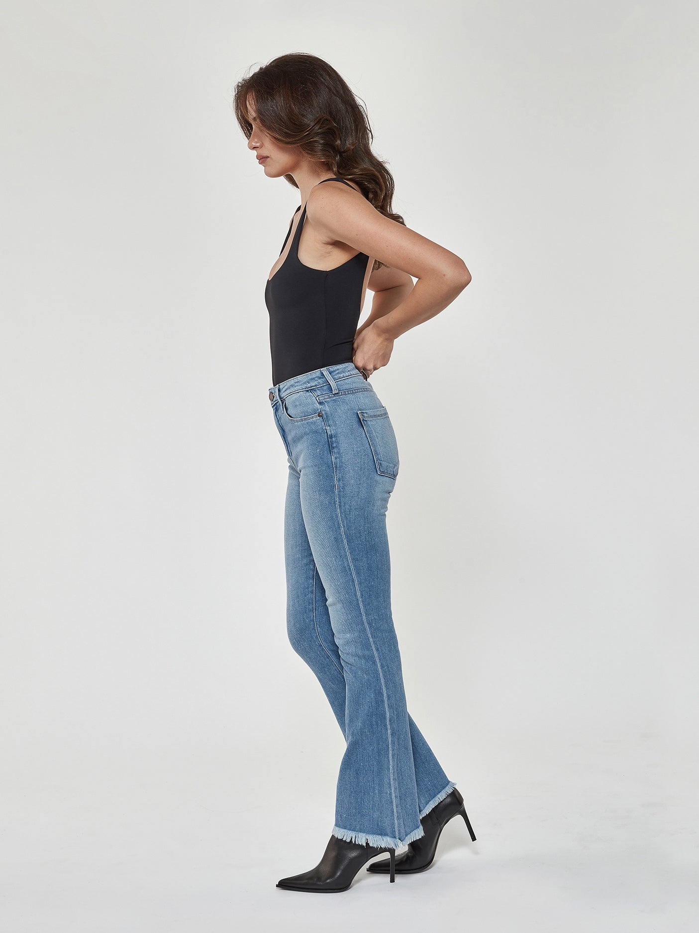 31” Bombshell Wide Bell w/Fringe in Jaylin