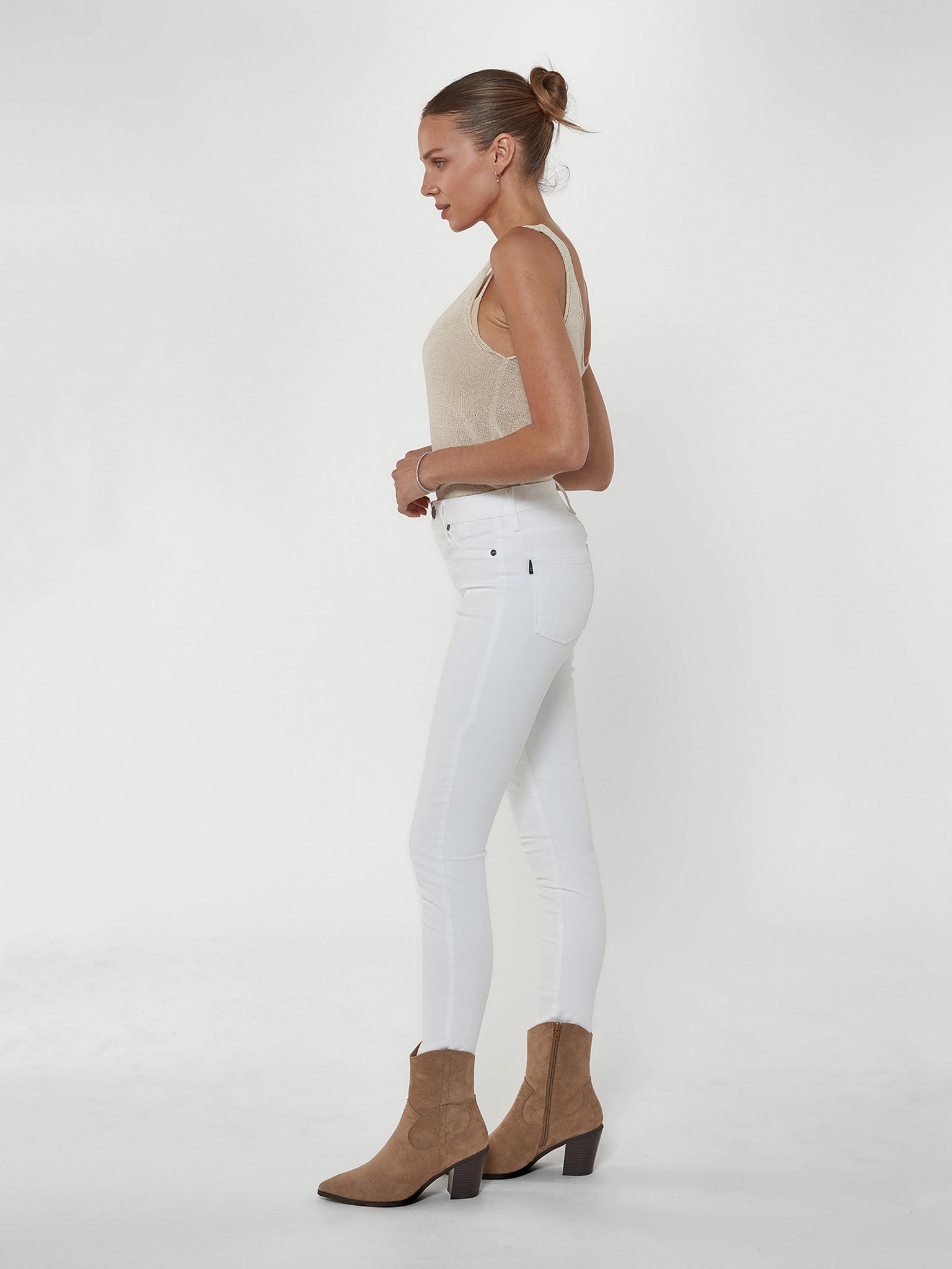 Bombshell Skinny in Eternal White