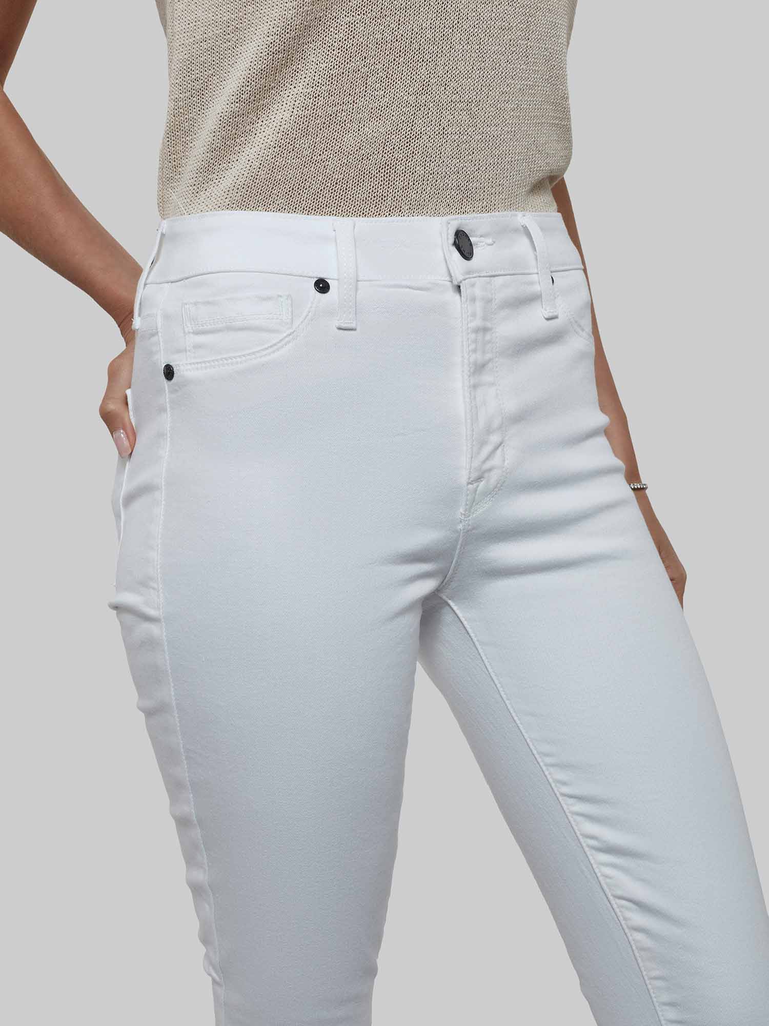 Bombshell Skinny in Eternal White