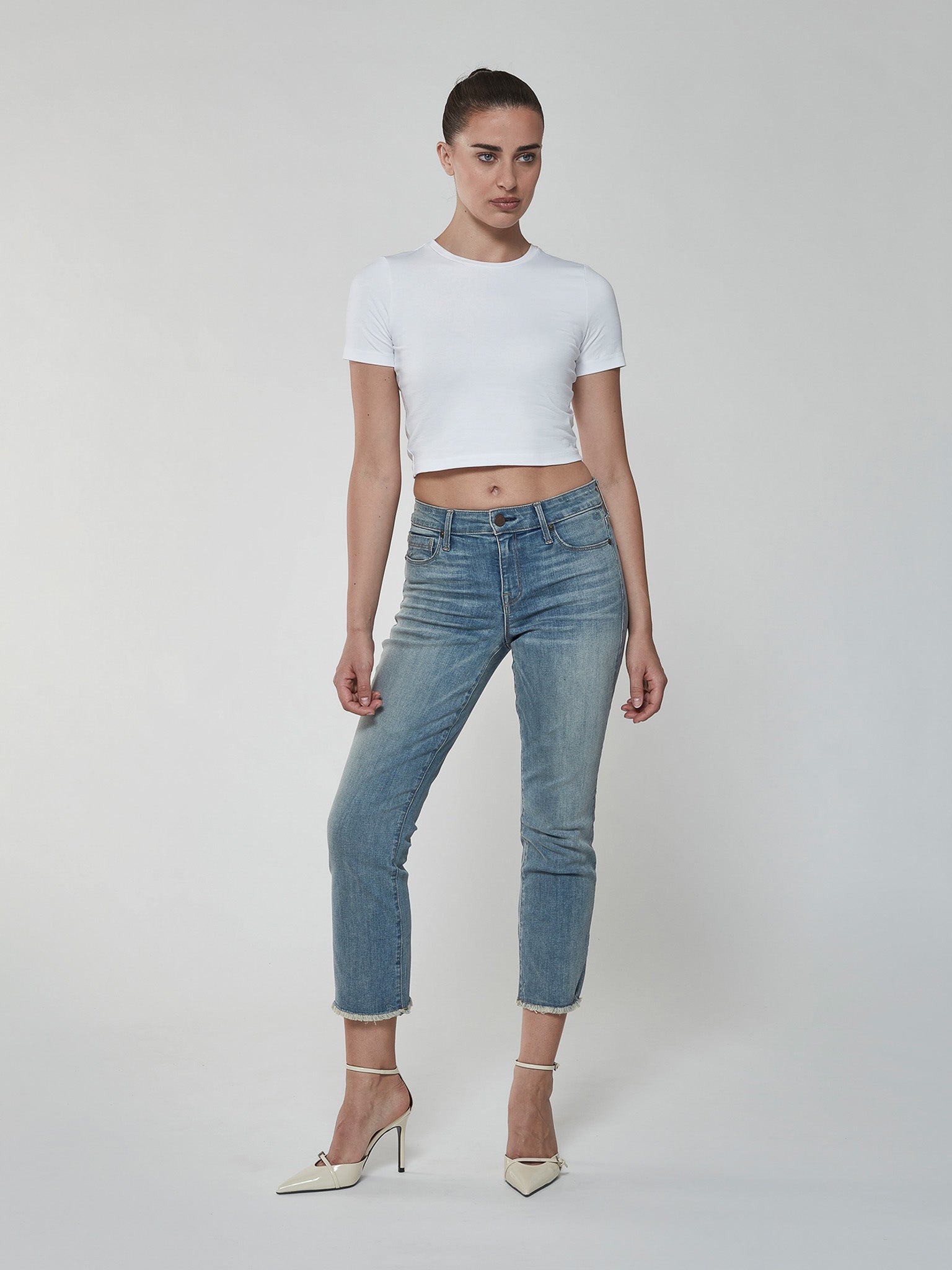 Byron Crop Straight w/Raw Hem in Surf Rider