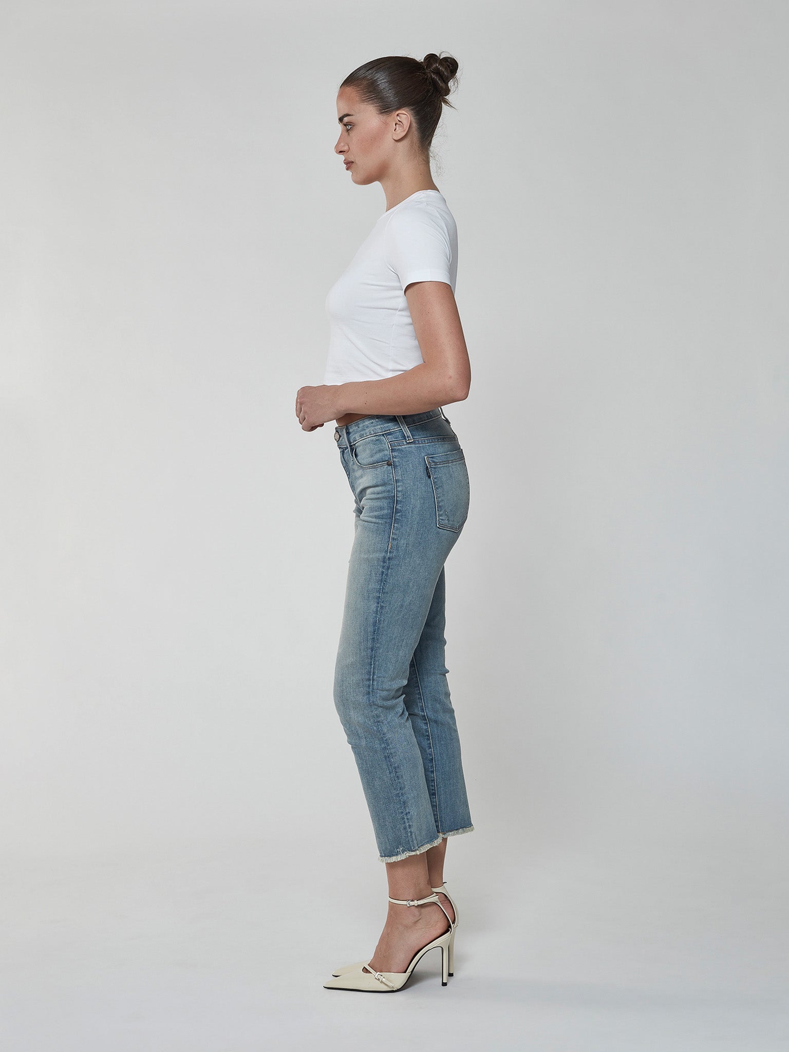 Byron Crop Straight w/Raw Hem in Surf Rider