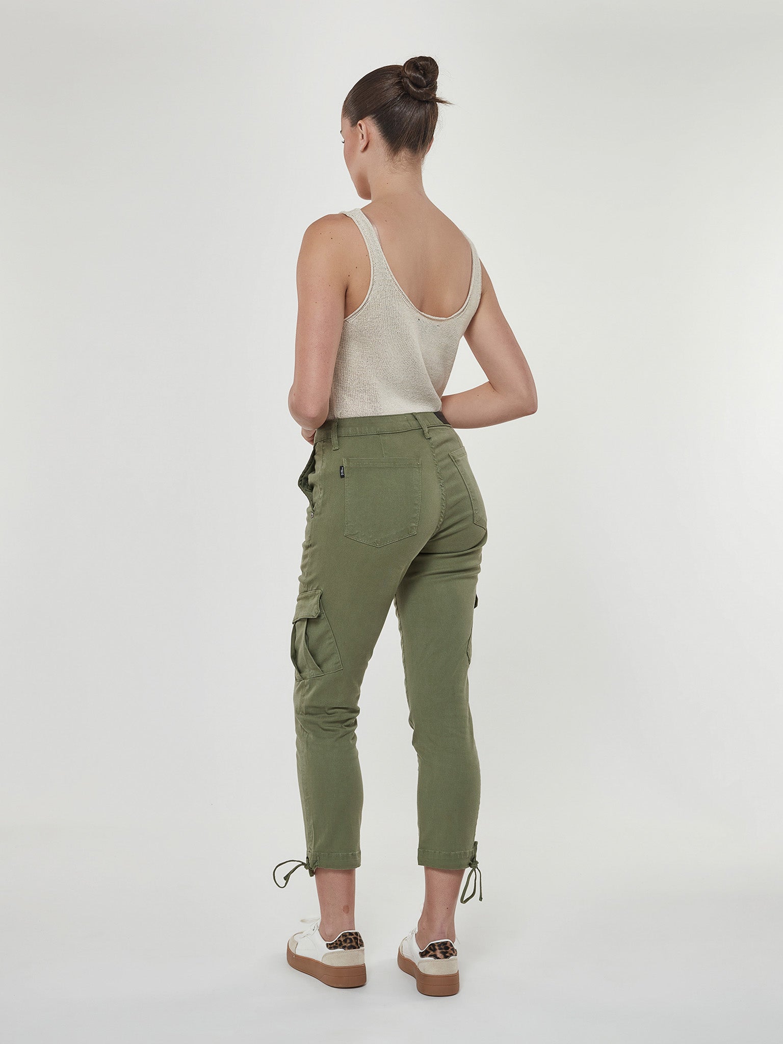 Chloe Cargo in Aloe