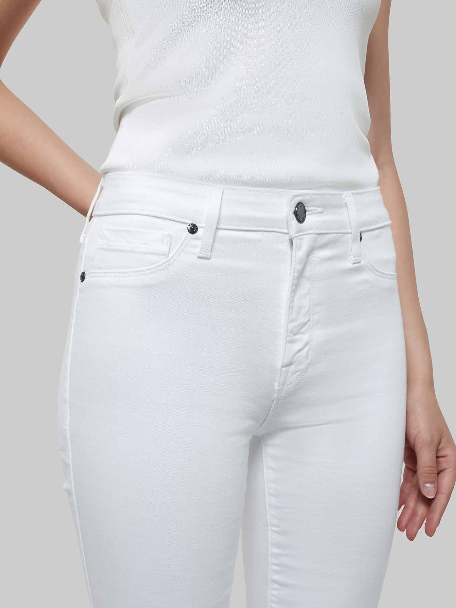 Bombshell Runaround in Eternal White